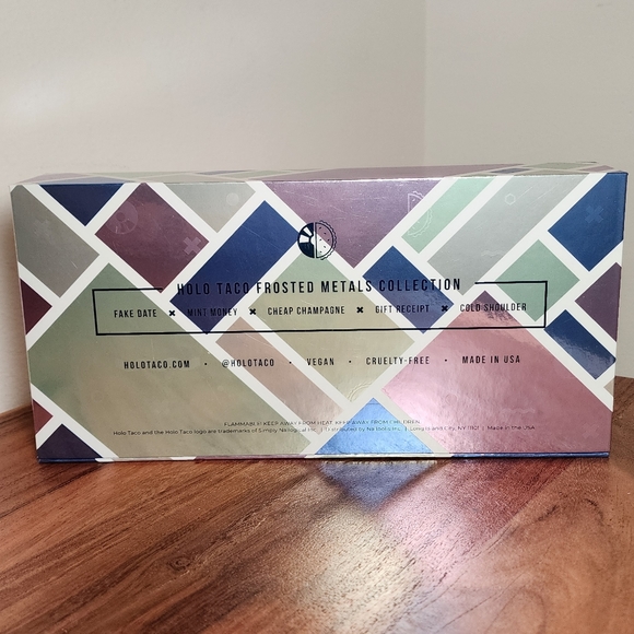 Holo Taco Frosted Metals Collection Box - Picture 2 of 3